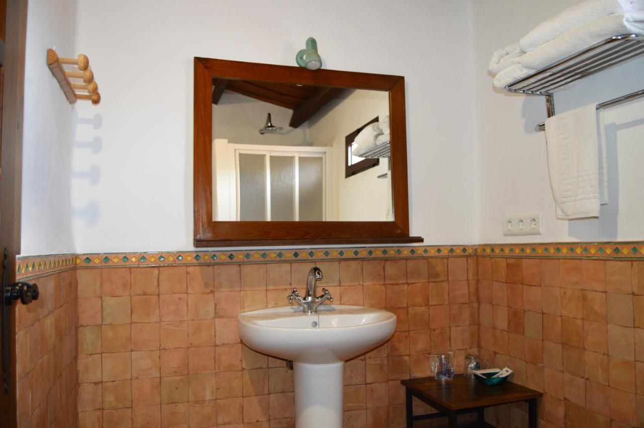 Apartamentos Turisticos - Hostal Los Alisos Aliseda 외부 사진
